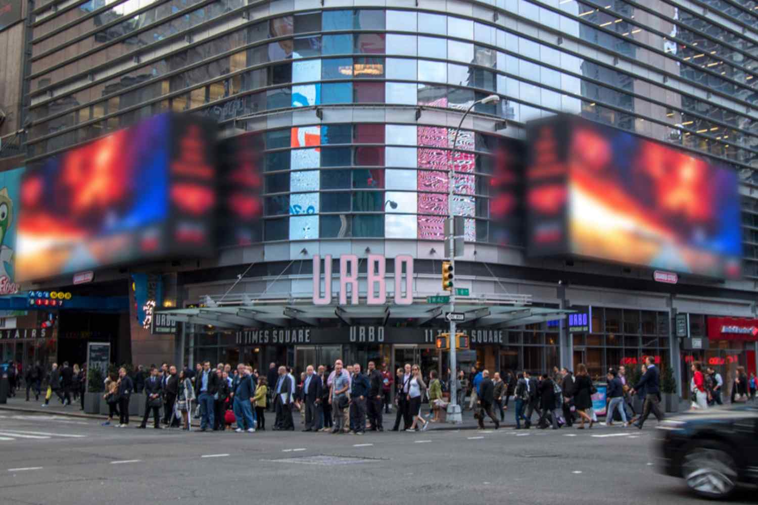 Buy Crypto billboard at Times Square, NYC (NYC Midtown) [10 days] | Degen Marketing